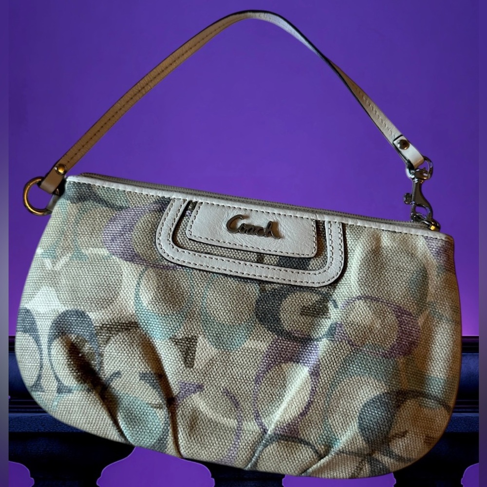 COACH Soho Optic Linen Pleated Wristlet